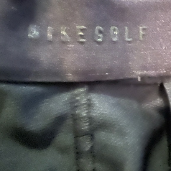 Nike Golf Men's Black Flat Front Shorts - Picture 7 of 7